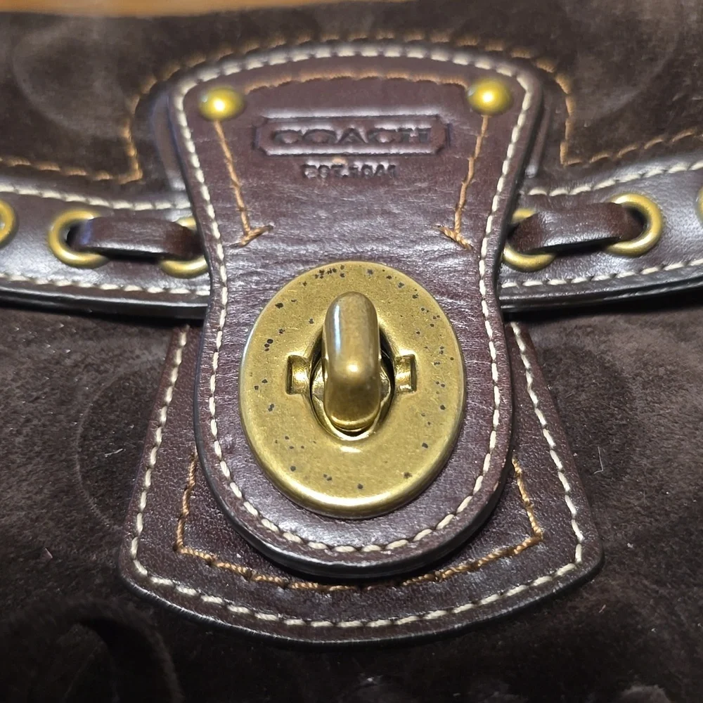 COACH Dark Brown Fringe Wristlet!Beautiful!!! - Picture 5 of 14